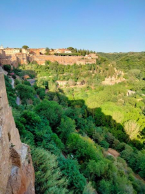 vista sulla vallata Pitigliano